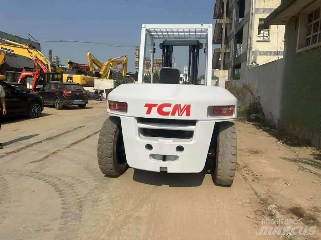 TCM FD 100 Z8 Teleskooplaadurid