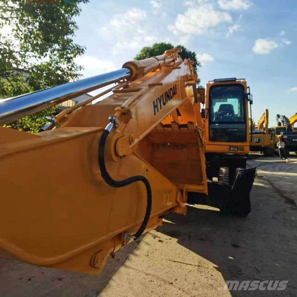 Hyundai R210w-7 Ratasekskavaatorid