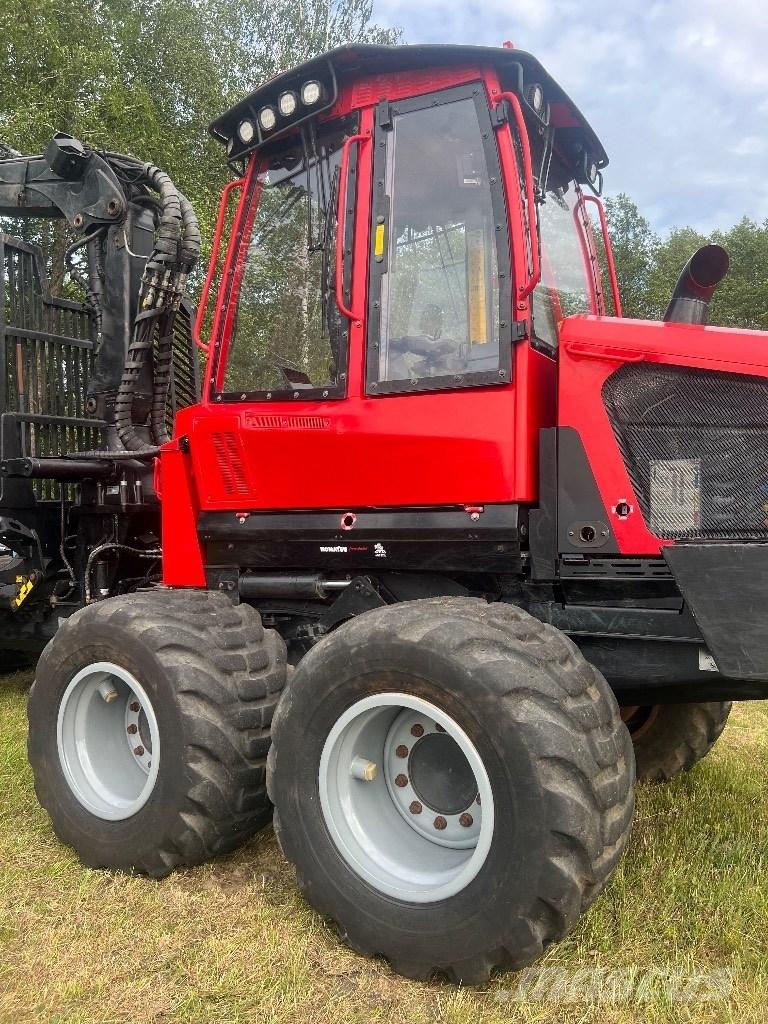 Komatsu 835 Forwarderid