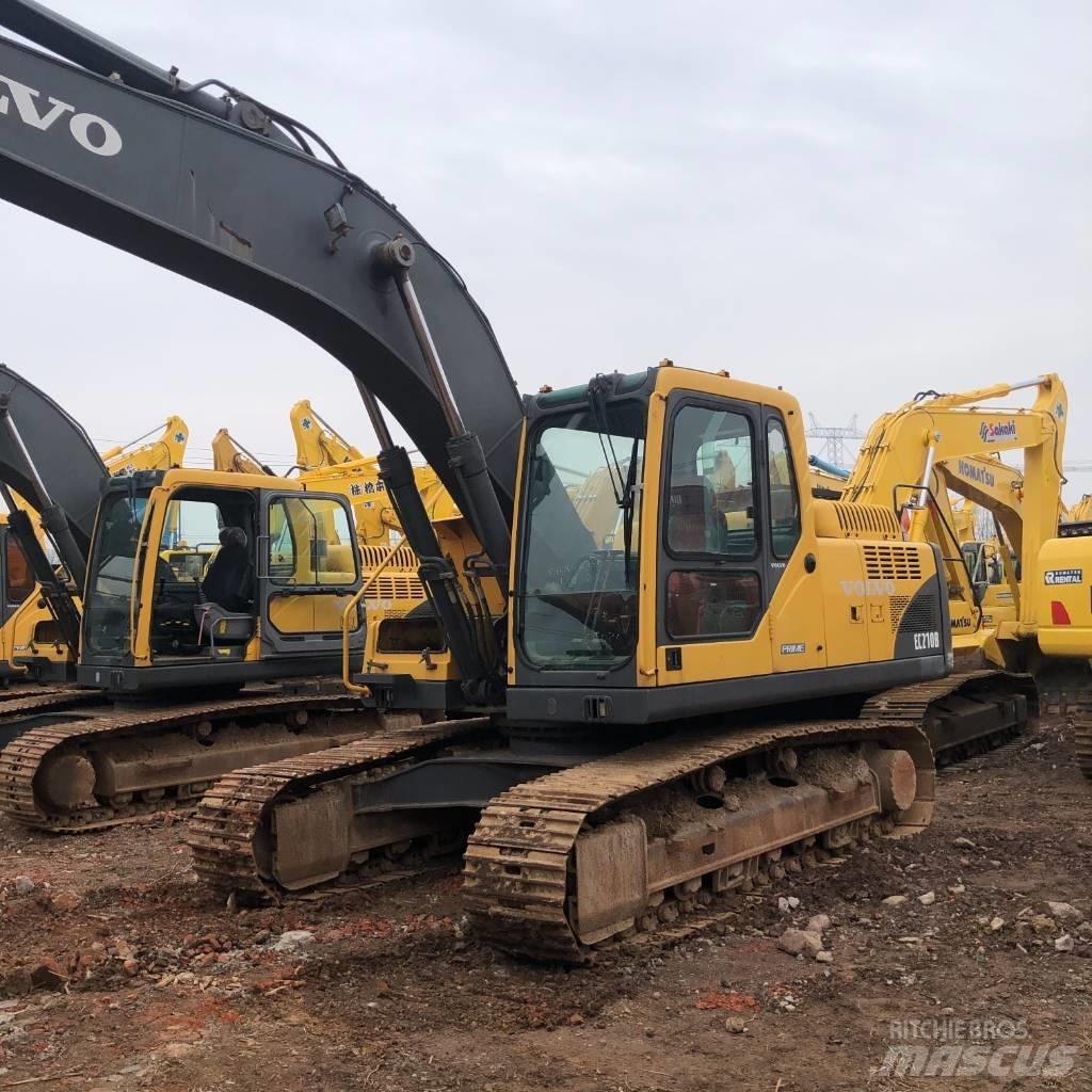Volvo EC210B Roomikekskavaatorid