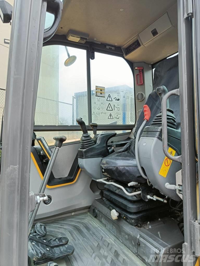 Volvo ECR 88 D Ratasekskavaatorid