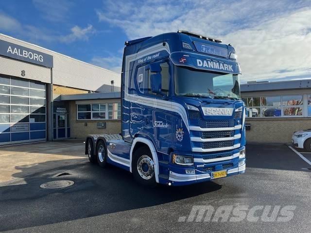 Scania S 500 Sadulveokid