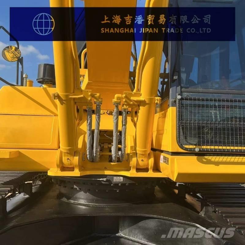 Komatsu PC 360 Roomikekskavaatorid
