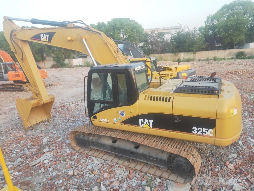 CAT 325C Roomikekskavaatorid