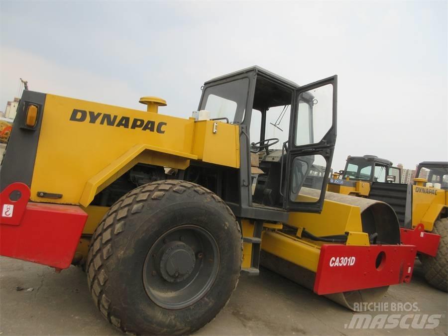 Dynapac CA 301 D Ühe trumliga rullid