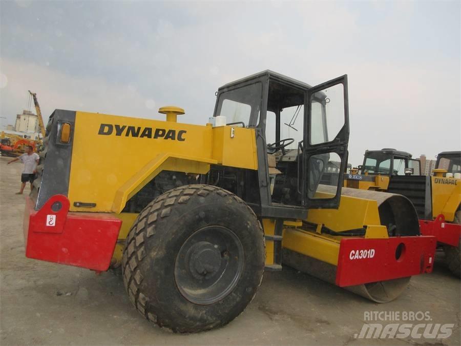 Dynapac CA 301 D Ühe trumliga rullid