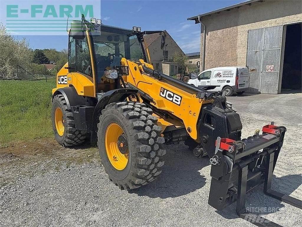 JCB tm 320 agri Rataslaadurid