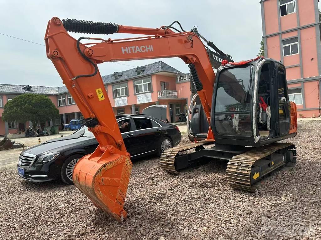 Hitachi ZX 70-5A Roomikekskavaatorid