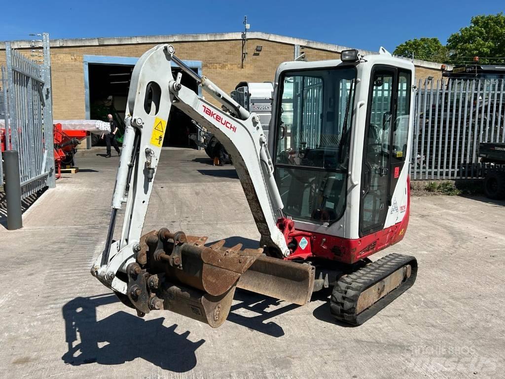 Takeuchi TB 216 Miniekskavaatorid < 7 t