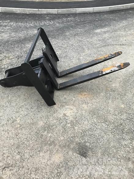  13T PALLET FORK Muu