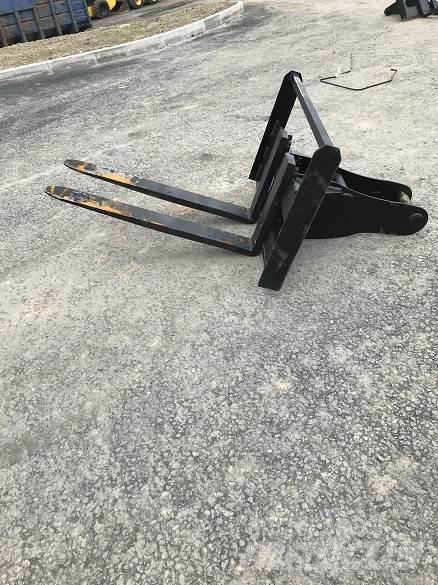  13T PALLET FORK Muu