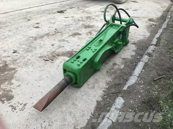  BREAKER MOTEBERT Muu