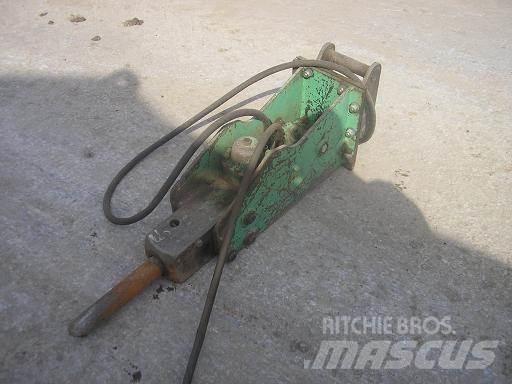 DNB K25 BREAKER Muu