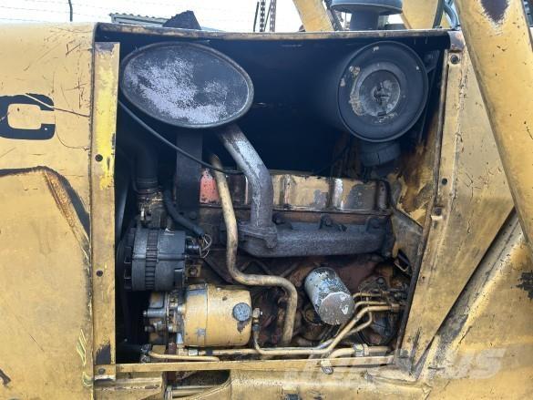 Ford 655C Ekskavaatorlaadurid