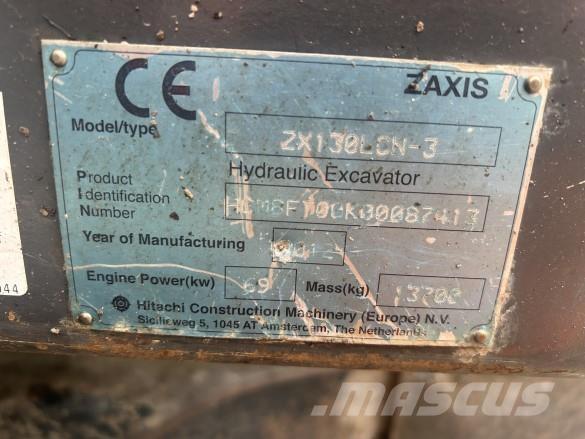 Hitachi ZX130 - 3 Roomikekskavaatorid