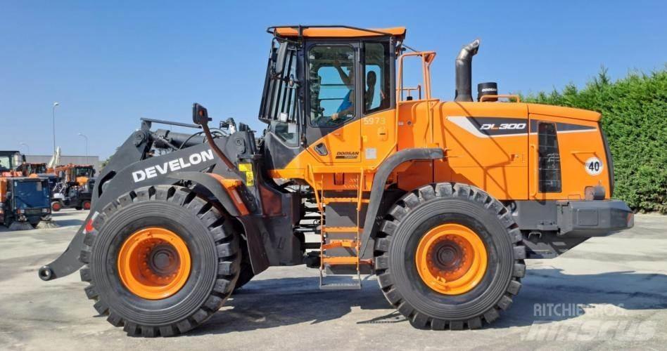 Doosan DL300-5 Rataslaadurid