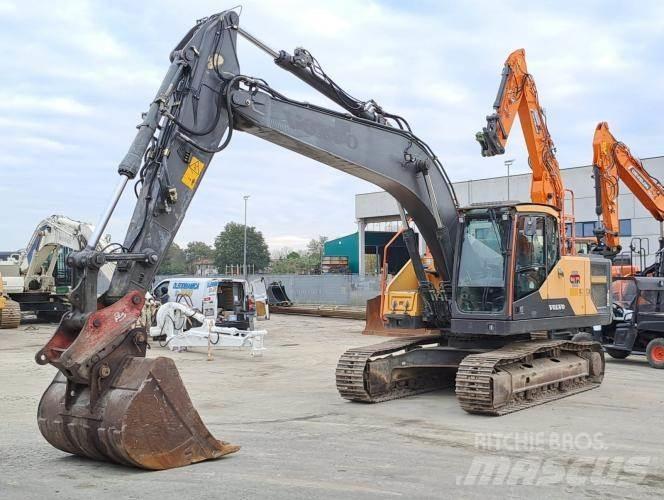 Volvo EC220E NL Roomikekskavaatorid