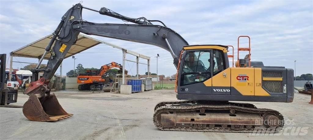 Volvo EC220E NL Roomikekskavaatorid
