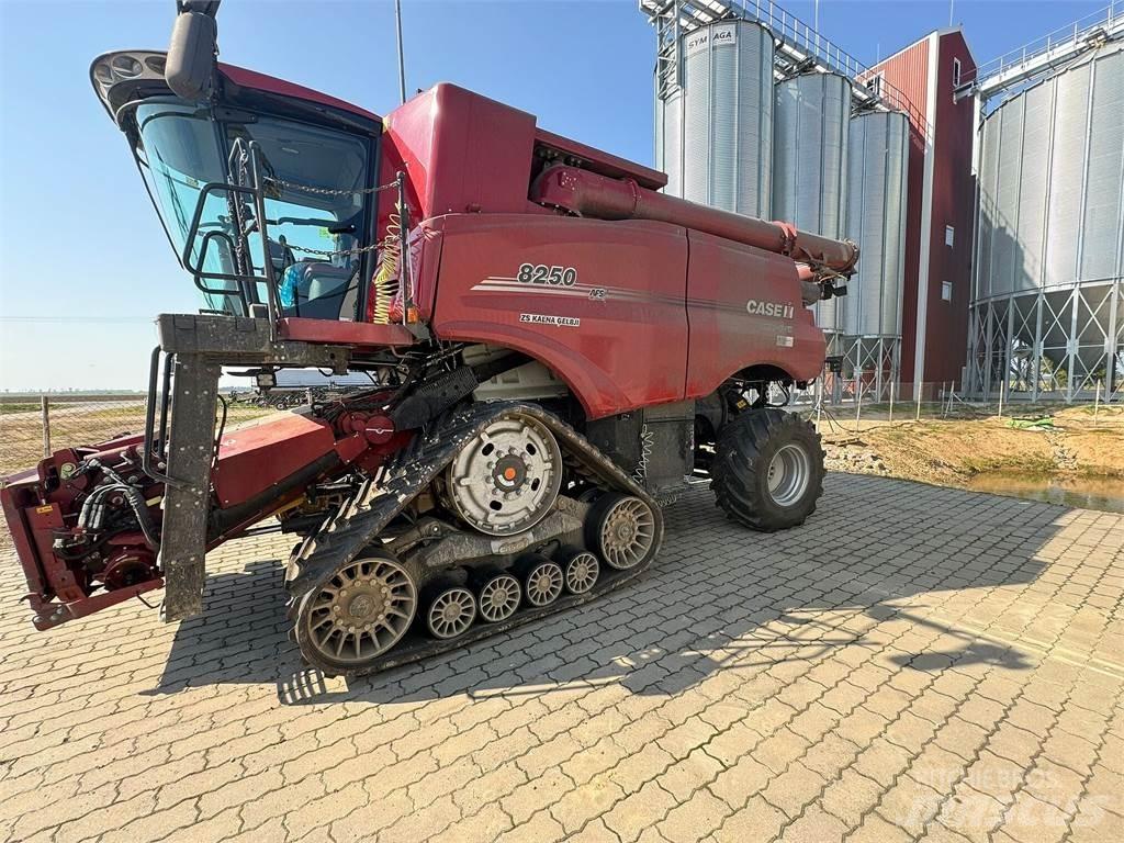 Case IH IH 8250 Teraviljakombainid