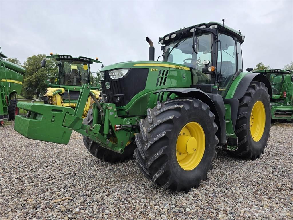 John Deere 6215R Traktorid