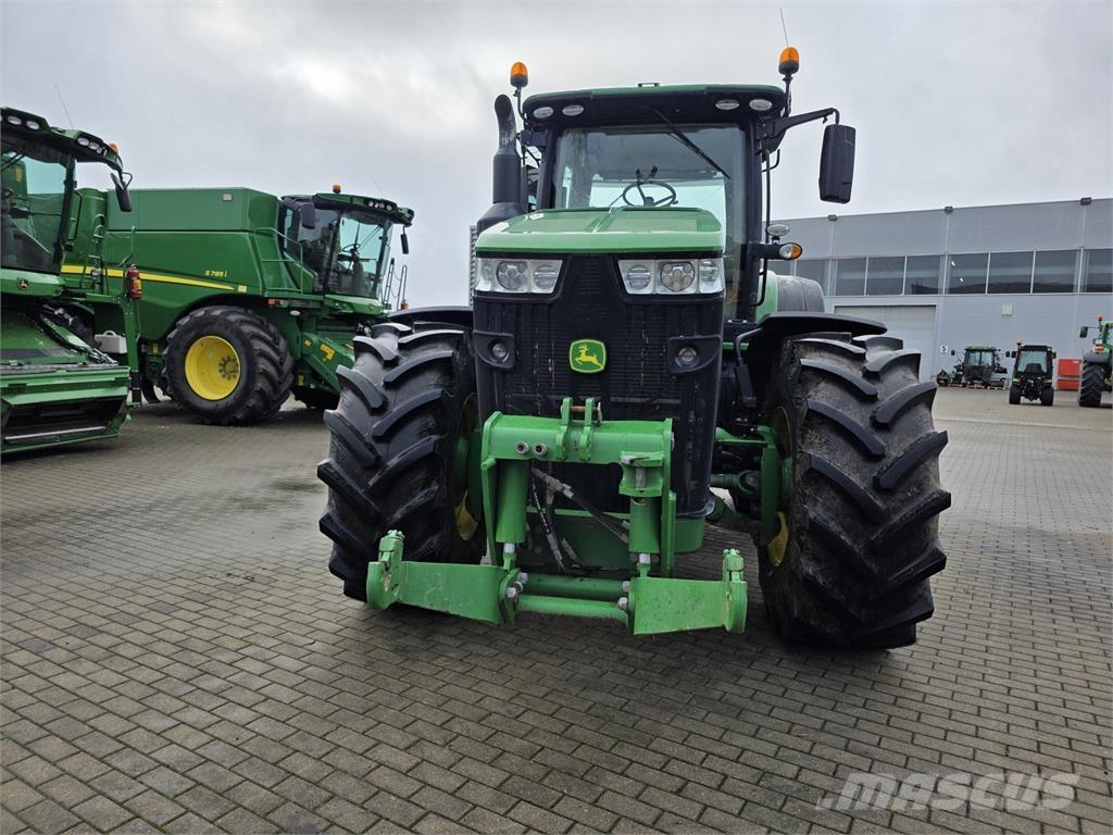 John Deere 8320R Traktorid