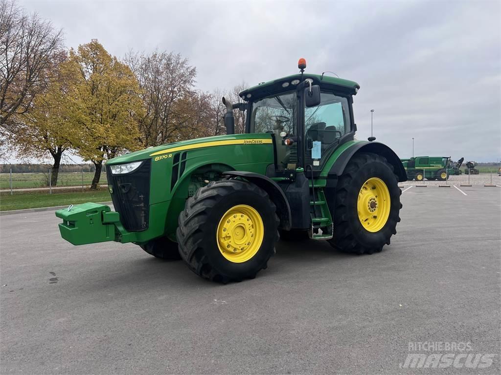 John Deere 8370R Traktorid