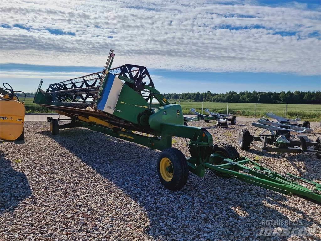 John Deere S680 Traktorid
