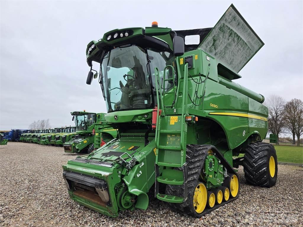John Deere S690 Teraviljakombainid