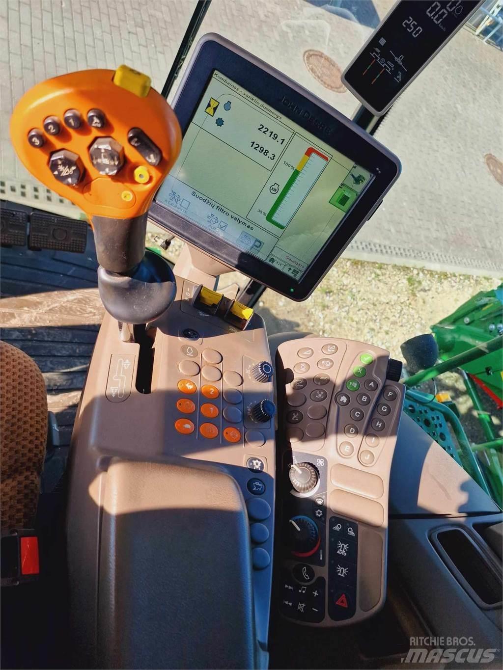 John Deere T660 Teraviljakombainid