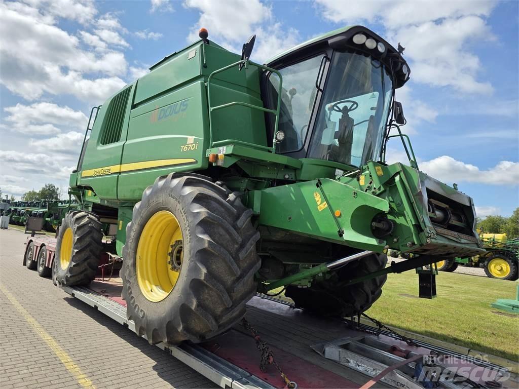 John Deere T670 Teraviljakombainid