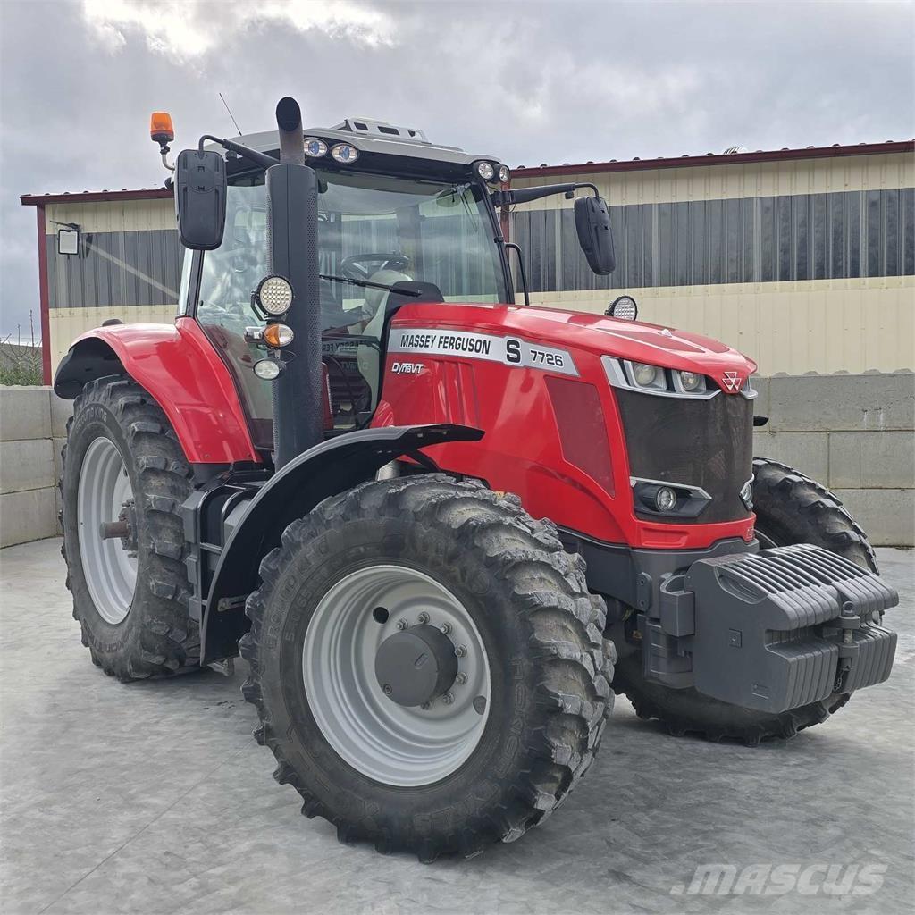 Massey Ferguson 7726 Traktorid