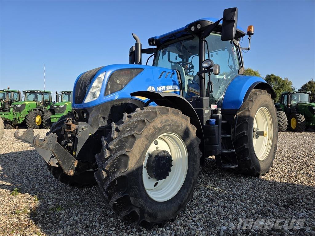 New Holland T7.215S Traktorid