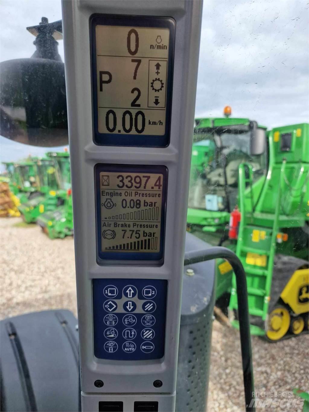 New Holland T8.410 Traktorid