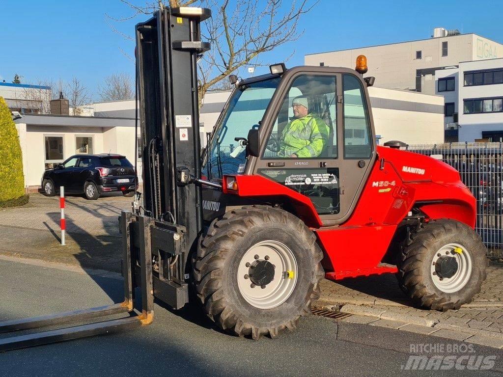 Manitou M50.4 Maastikutõstukid