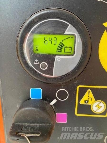 JLG TOUCAN 10 E Iseliikuvad poomtõstukid