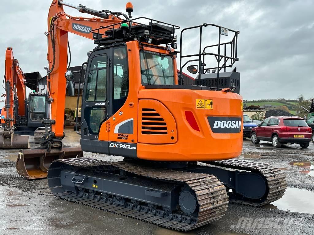 Doosan DX 140 LCR Roomikekskavaatorid