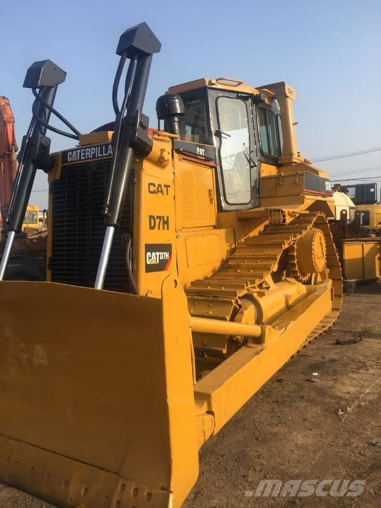 CAT D7H Buldooserid