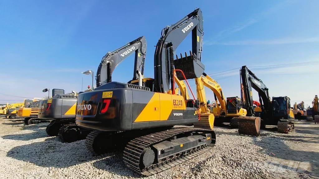 Volvo EC 240 Roomikekskavaatorid