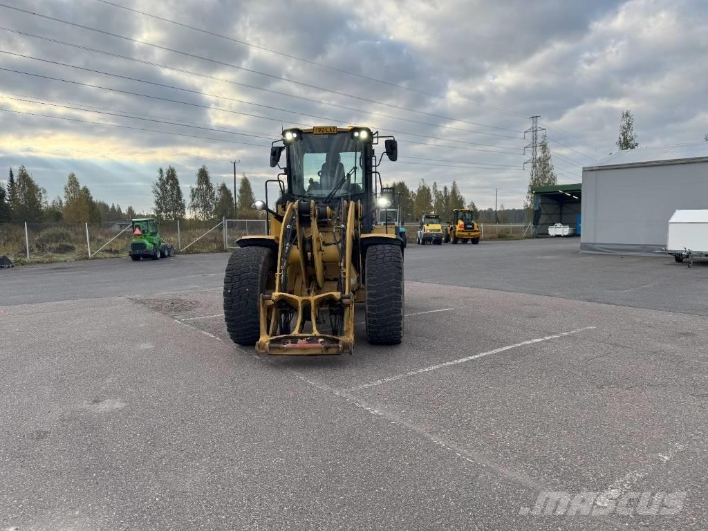 CAT 926M Rataslaadurid