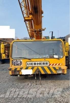 Liebherr LTM 1200 Maastikutõstukid