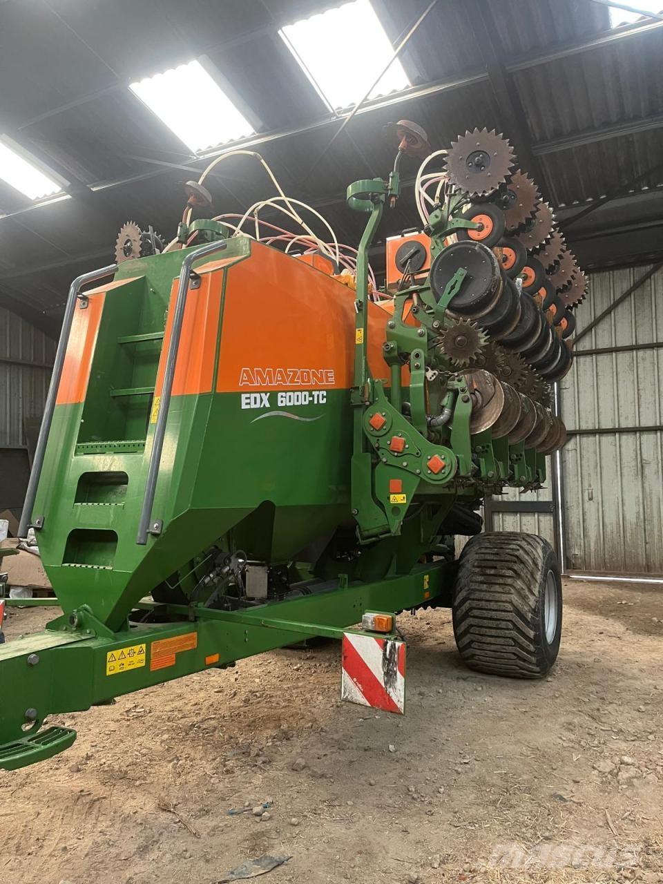 Amazone EDX6000 TC Täppiskülvikud