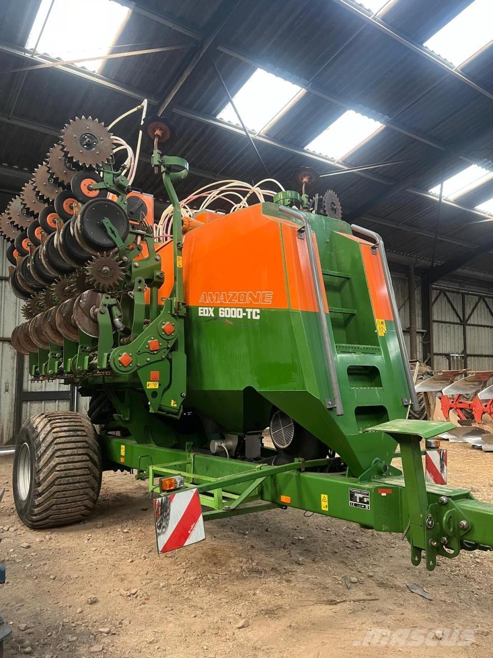 Amazone EDX6000 TC Täppiskülvikud