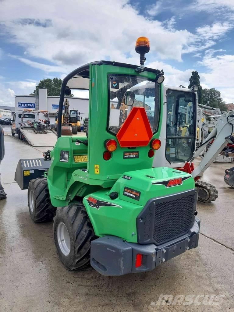 Avant 640i Kompaktlaadurid