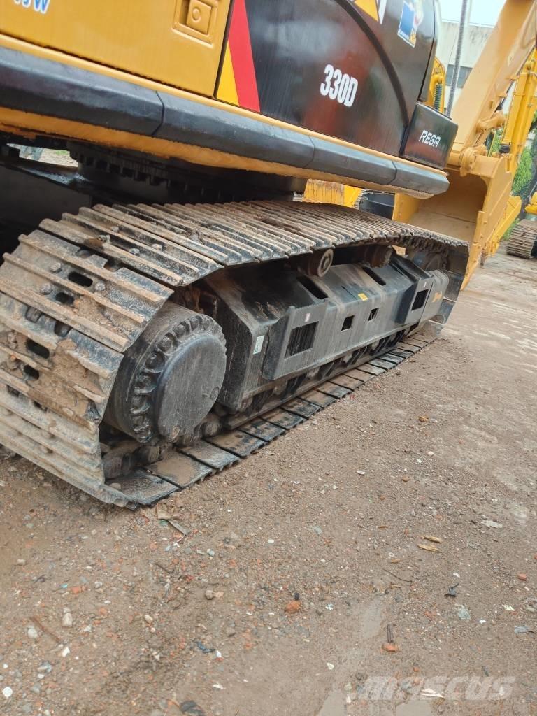 CAT 330 D Roomikekskavaatorid