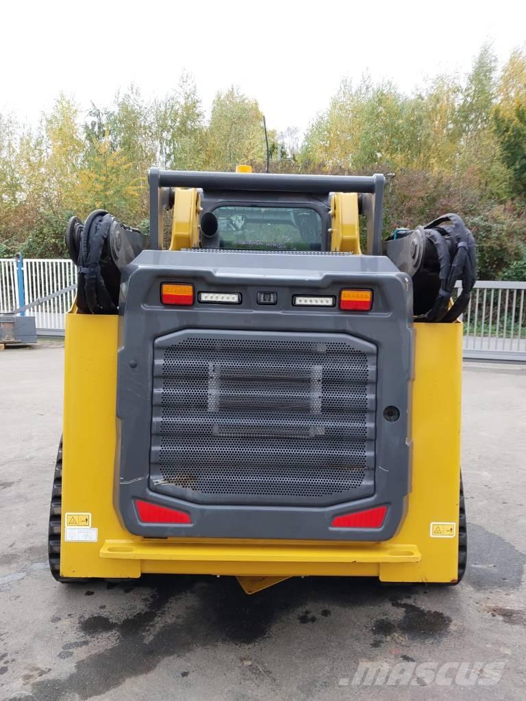 XCMG XC7-TV12 Roomiklaadurid