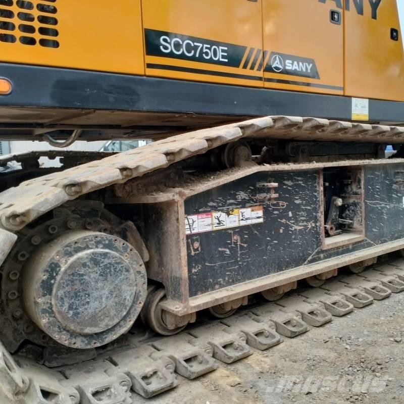 Sany SCC 750 E Roomikkraanad