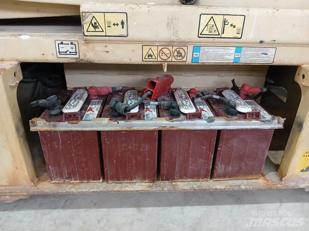 JLG 10 RS Käärtõstukid
