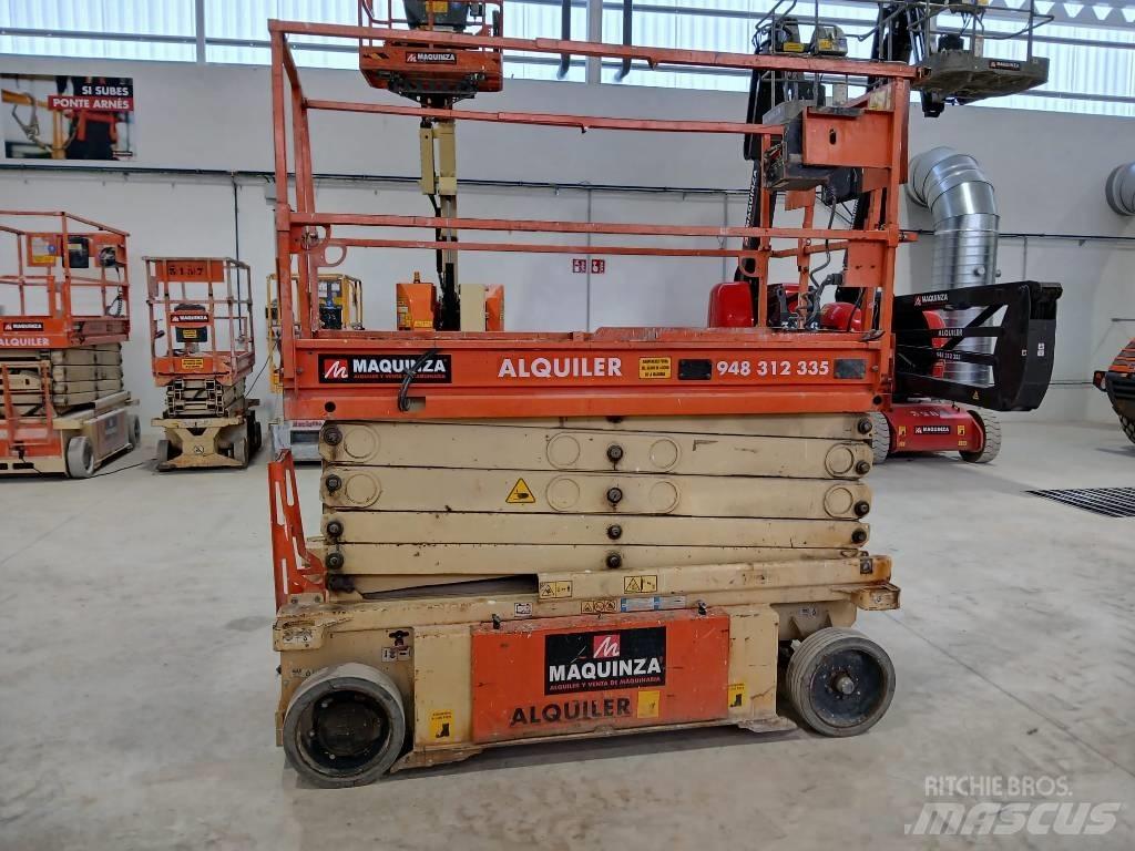 JLG 10 RS Käärtõstukid
