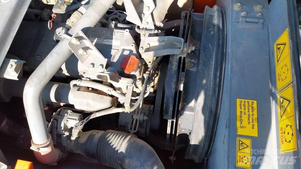 Hitachi ZX220W-5B Ratasekskavaatorid