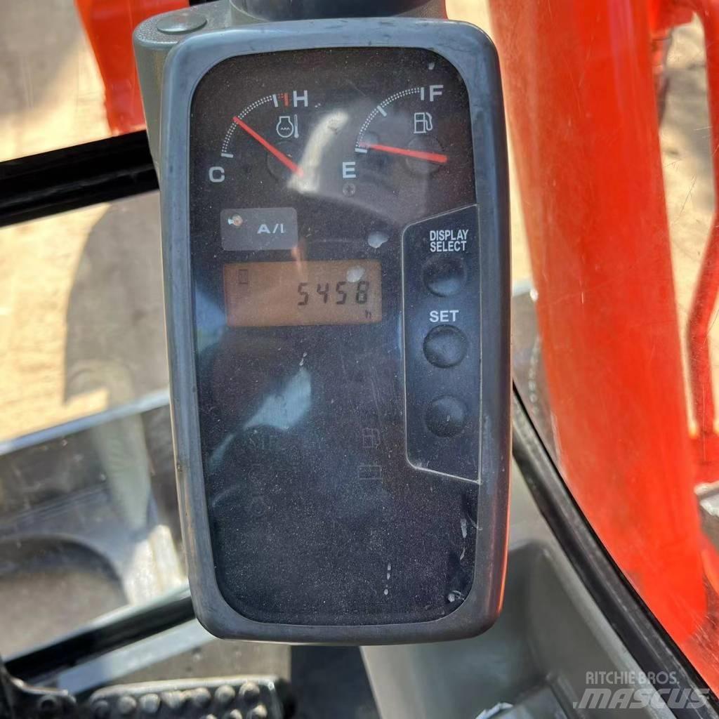 Hitachi ZX 60 Miniekskavaatorid < 7 t